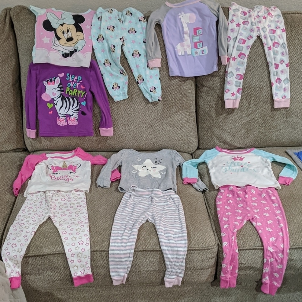 Girls 24 month Pajama lot